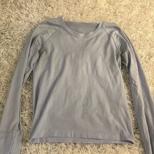 Lululemon swiftly tech long sleeve, size 4